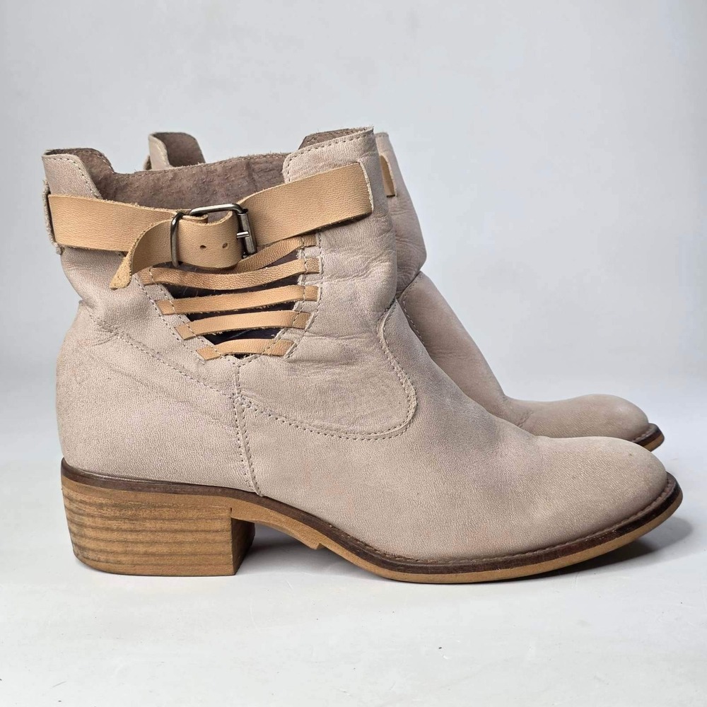 Coolway Ankle Boots Women's 9.5 Beige Cream Leather Buckle Cutout Western Shoes